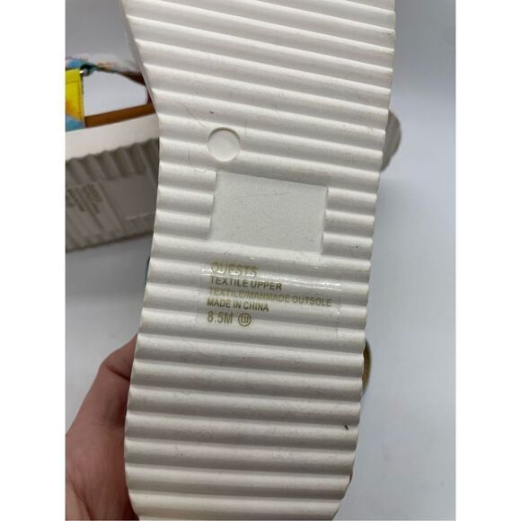 JELLYPOP RAINBOW TYD DYE QUESTS SANDALS
WOMENS Size 8.5 - Picture 8 of 12